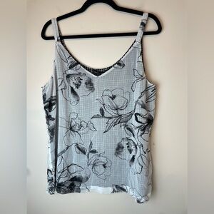 White House Black Market Womens Reversible Tank Top Large Black White Floral